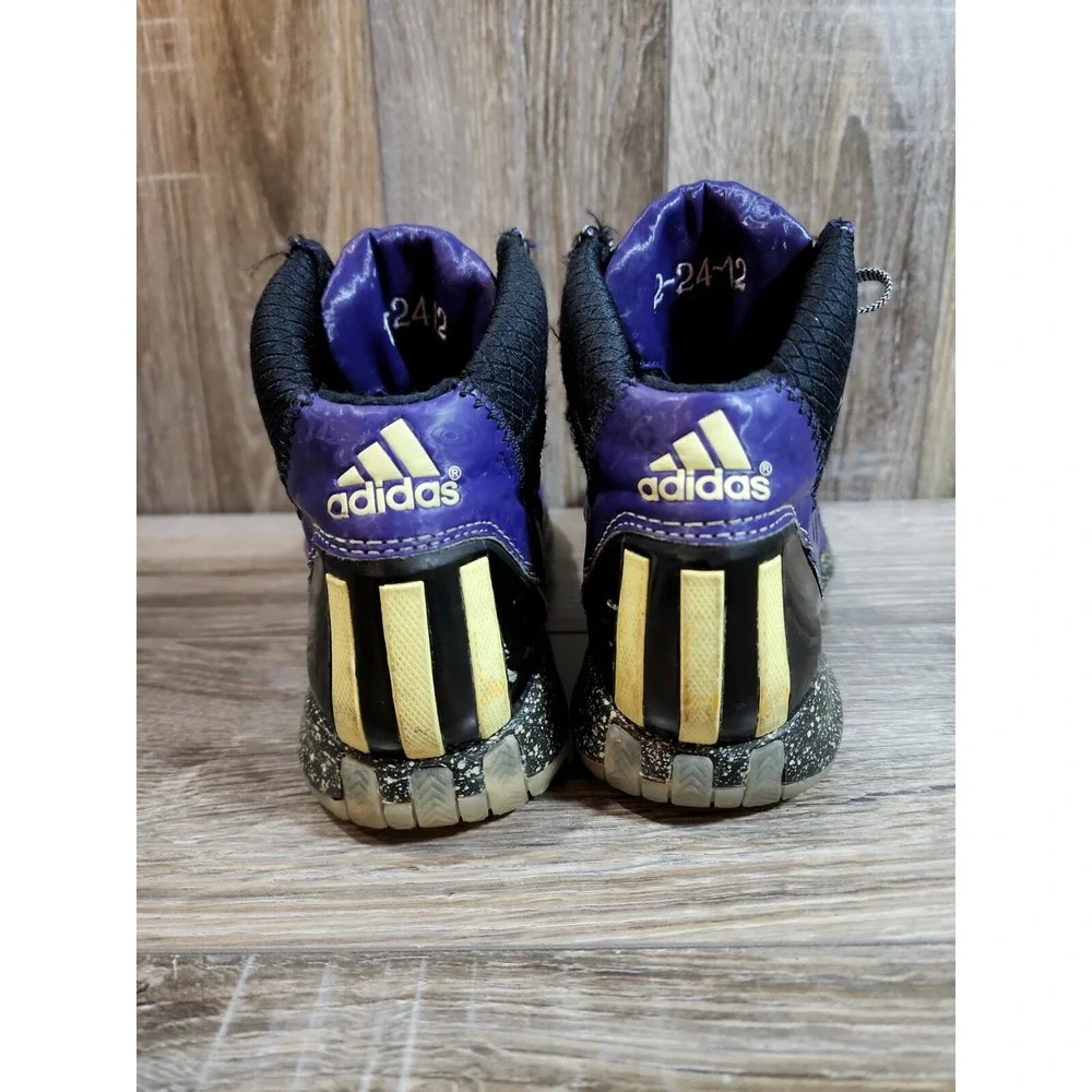 Adidas Rose 3‎ Nightmare Before Christmas Size 6